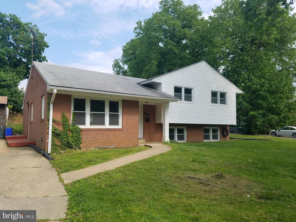 Primary Photo - 2119 Ellis St