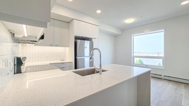 Photo du bâtiment - 2.0 bedroom in Calgary Alberta T2A 7W8