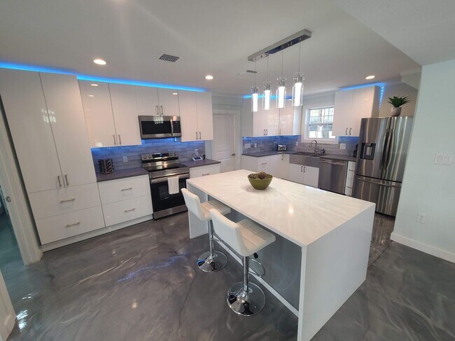 Foto del edificio - 372 Plum St