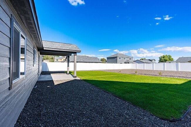 Building Photo - Brand New 3 Bed, 2 Bath Home in Moses Lake