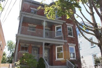 Building Photo - 39-41 Cedar St