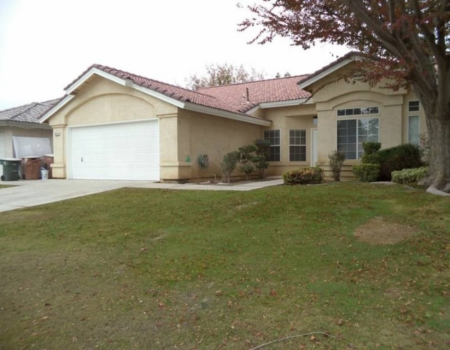 Foto del edificio - 8812 Fox Creek Ct