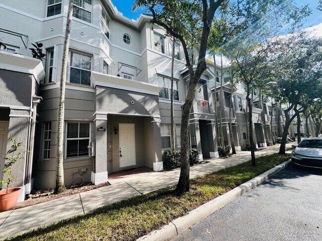 Photo - 3510 Shoma Dr (West Palm Beach, FL) Apartment