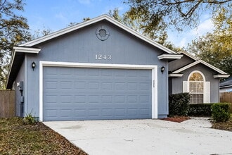 Building Photo - 1243 Windy Willows Dr
