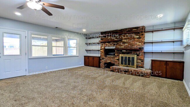 Building Photo - 11151 Chadsey Dr