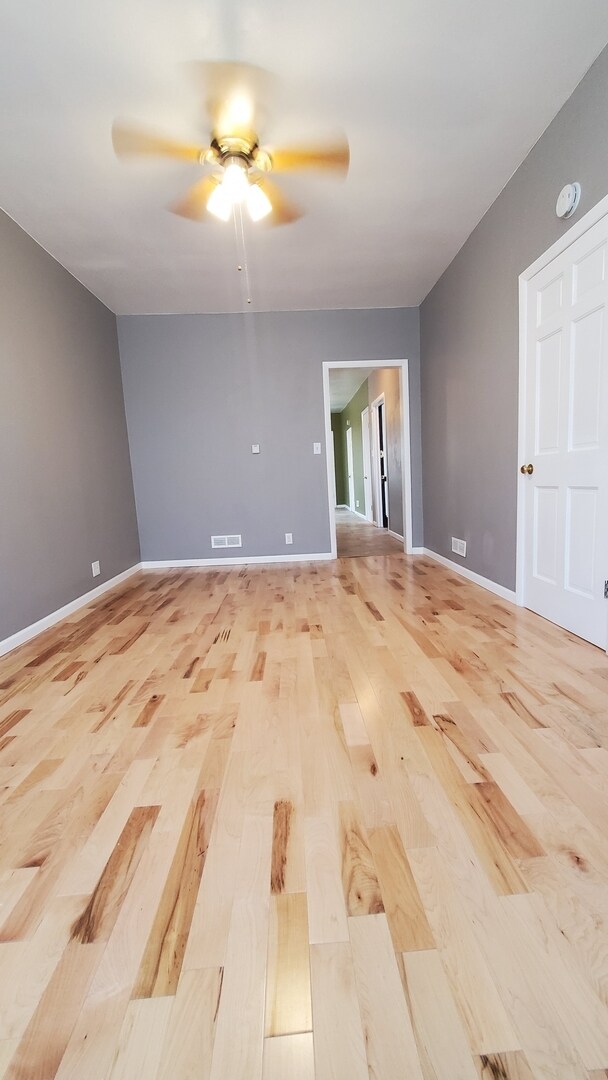 Building Photo - 4138 S Albany Ave