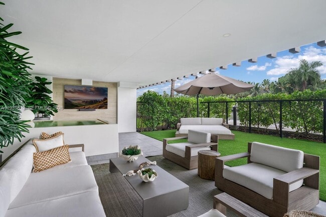 Building Photo - 4701 Meridian Ave