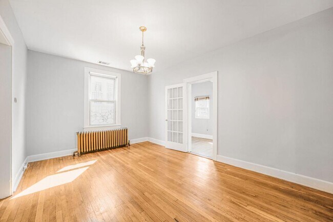 Foto del edificio - 3216 22nd St NE