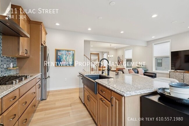 Foto del edificio - 211 Lilac St