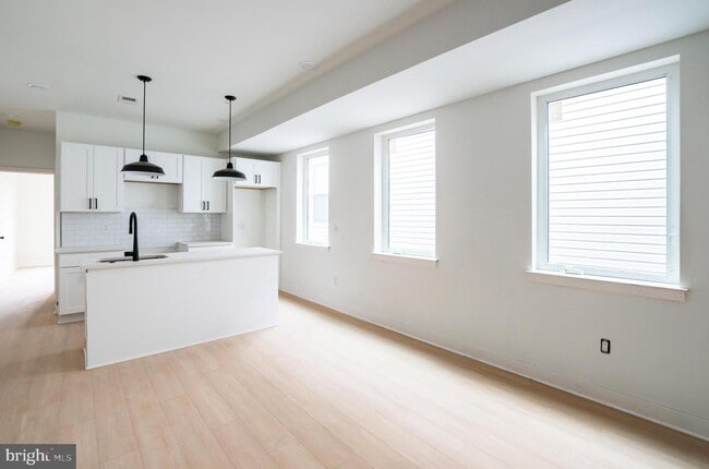 Foto del edificio - 1748 N 22nd St