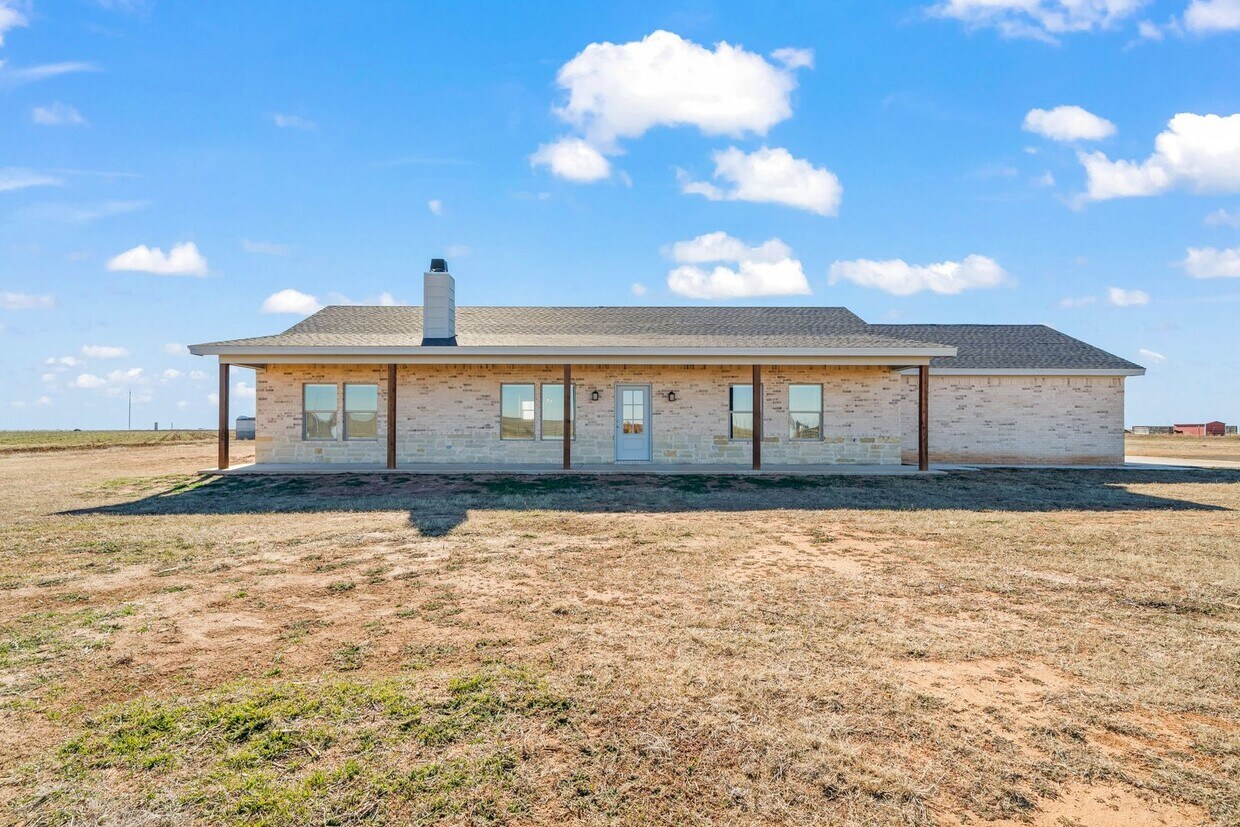 Primary Photo - Brand New Construction In Abernathy