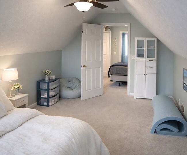 Building Photo - 7087 Brittney Cir