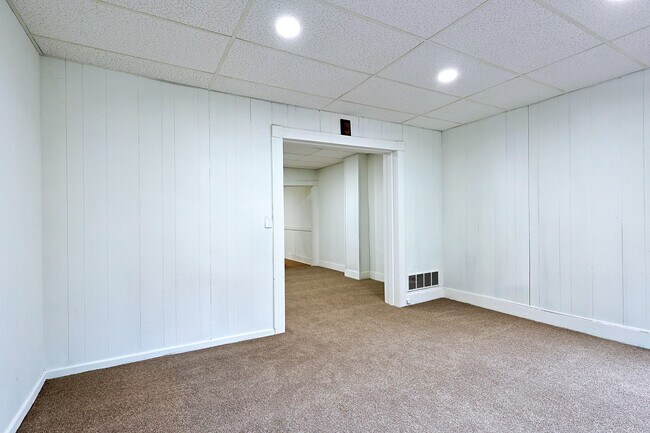 Foto del edificio - 329 Bedford St