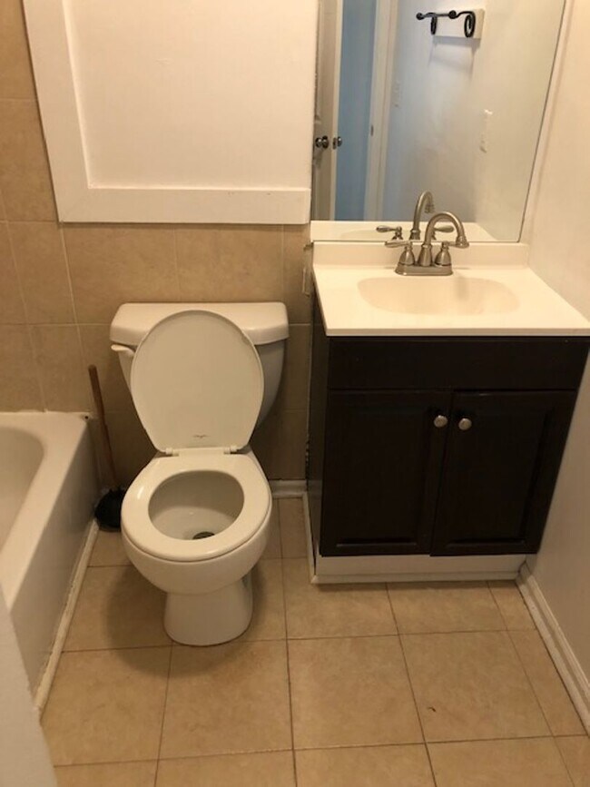 Foto del edificio - 2 bed 1 bath duplex in Watkinsville, Oconee County!