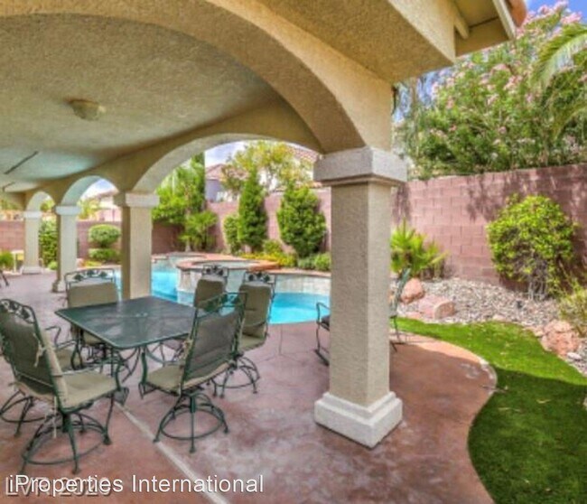 Foto del edificio - 5 br, 3 bath House - 8055 Coronado Coast