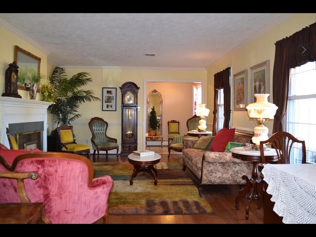 Foto del edificio - 4015 Westover Dr