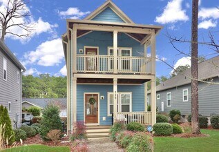 Building Photo - 229 Springwood Way