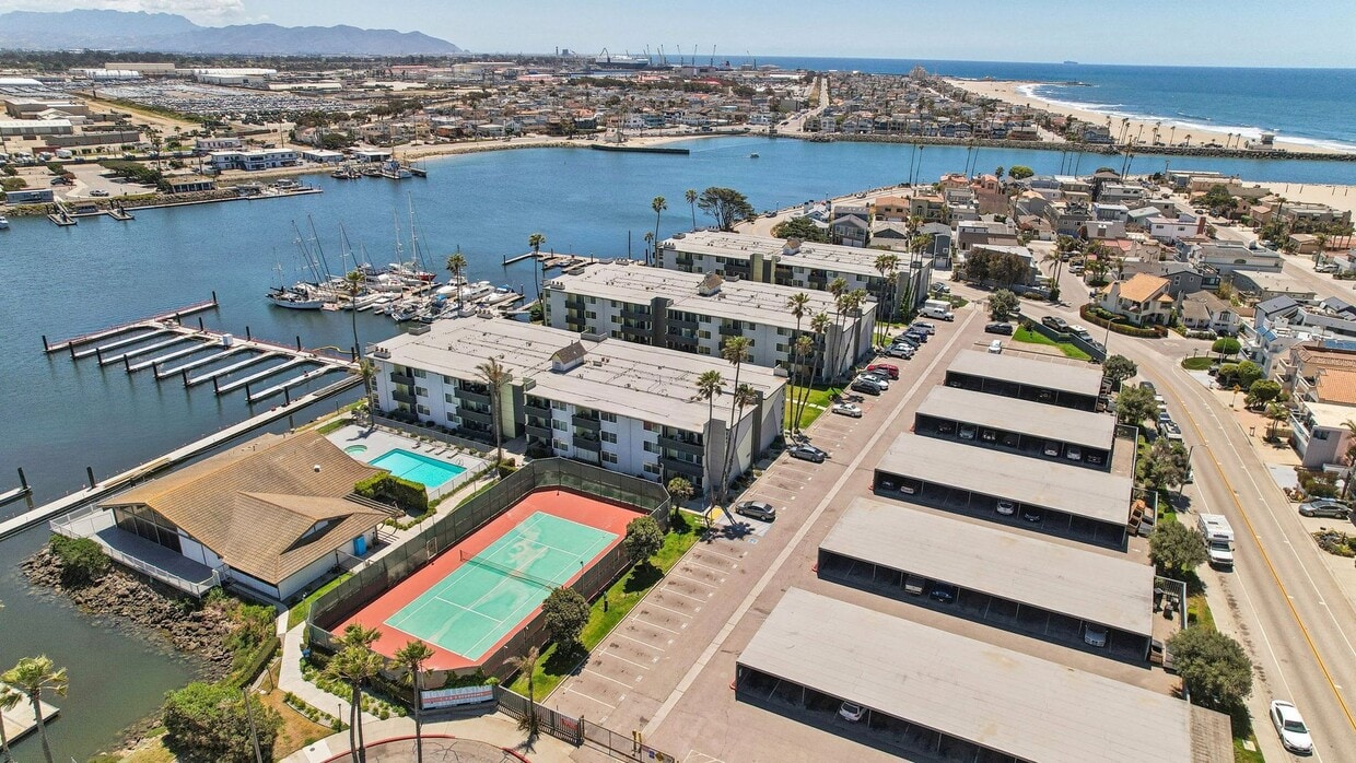 Primary Photo - 4200 S Harbor Blvd