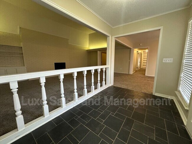 Foto del edificio - 2518 NW 62nd St