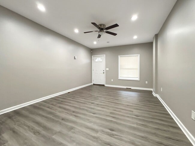 Photo - Beautiful 2BR + Den Home with 2 Baths, Modern Kitchen & Central AC