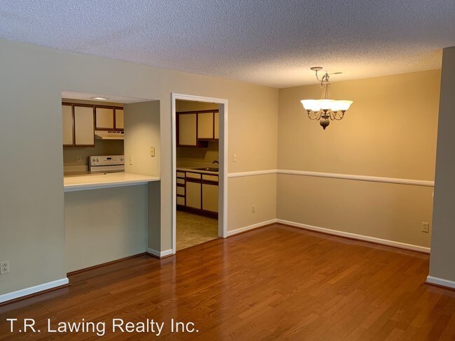 Building Photo - 1021 Churchill Downs Ct