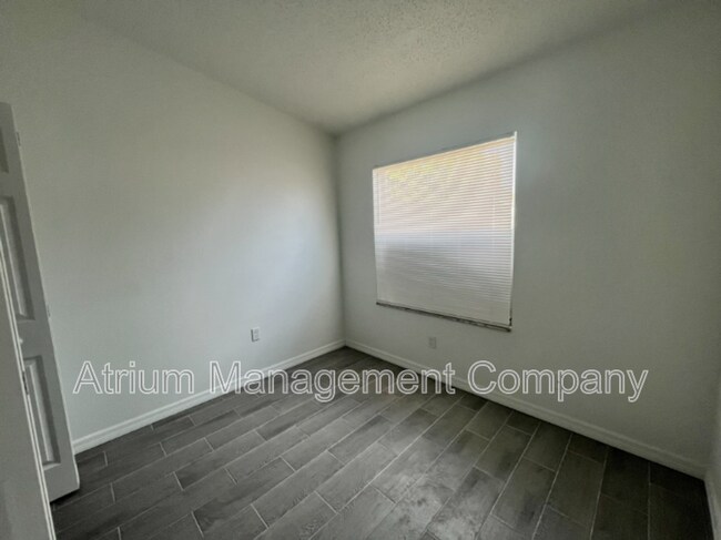 Foto del edificio - 4551 Audrey Ln
