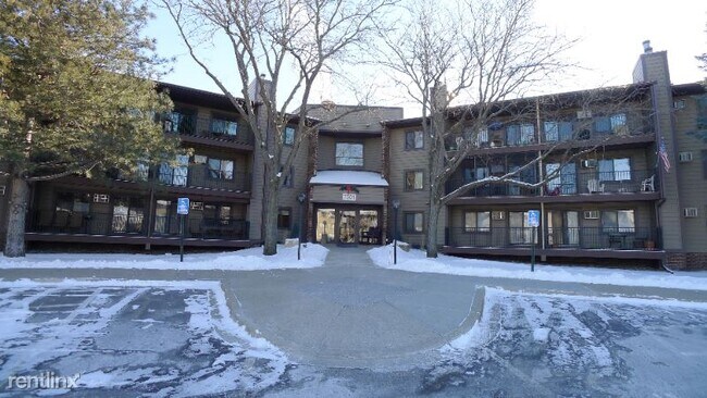 Foto del edificio - 7501 W 101st St