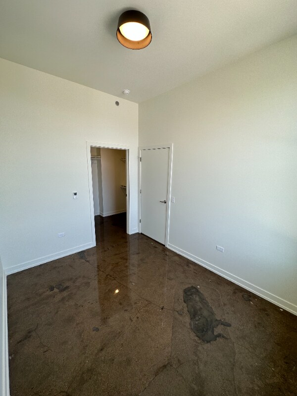 Foto del edificio - 1136 W Lawrence Ave