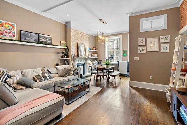 Foto del edificio - 1405 Washington St
