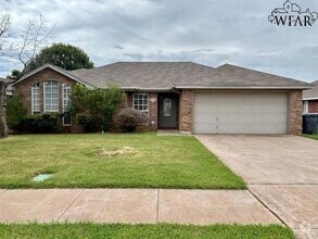 Building Photo - 5113 Carlene Dr