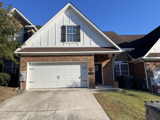 Building Photo - 4306 E Barcelona Way