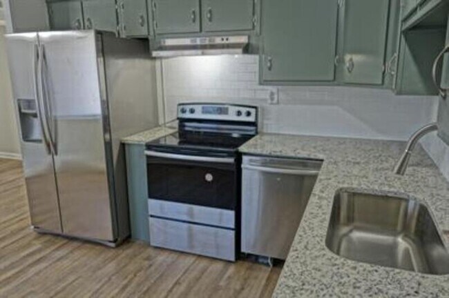 Foto del edificio - 2903 Bayless Dr SW