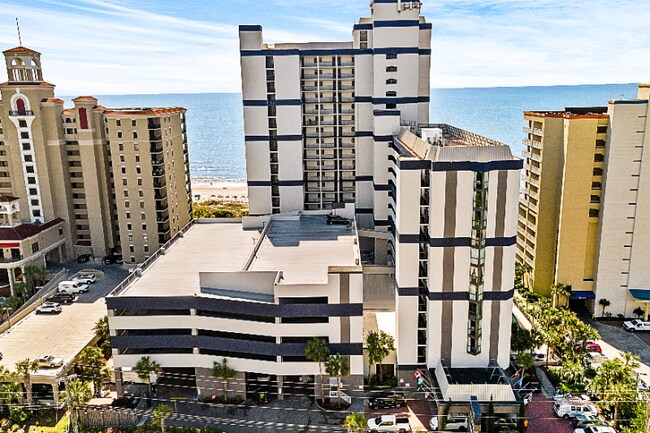 Foto del edificio - 5308 N Ocean Blvd