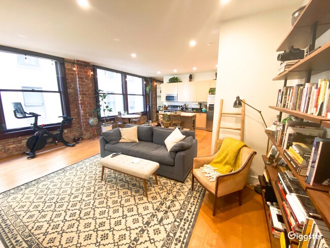 Foto del edificio - 460 S Spring St