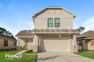 Building Photo - 14725 Country Club Dr