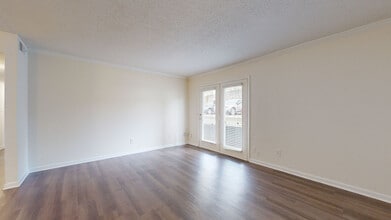 Interior Photo - Legacy Hill