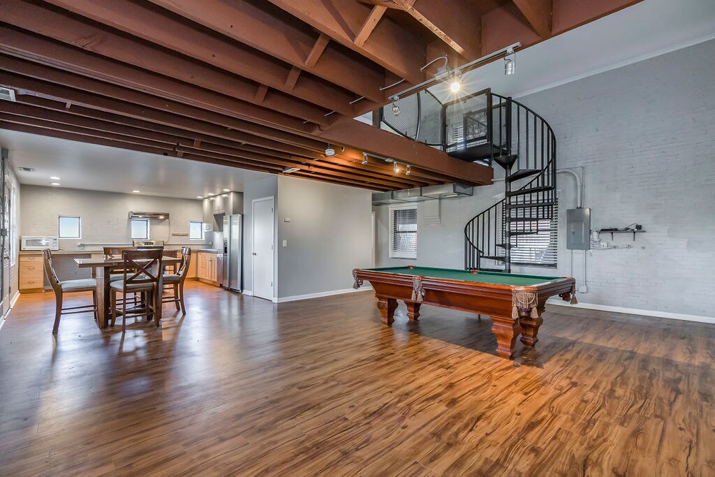 1216 E Armour Blvd, Kansas City, MO 64109 House Rental in Kansas City