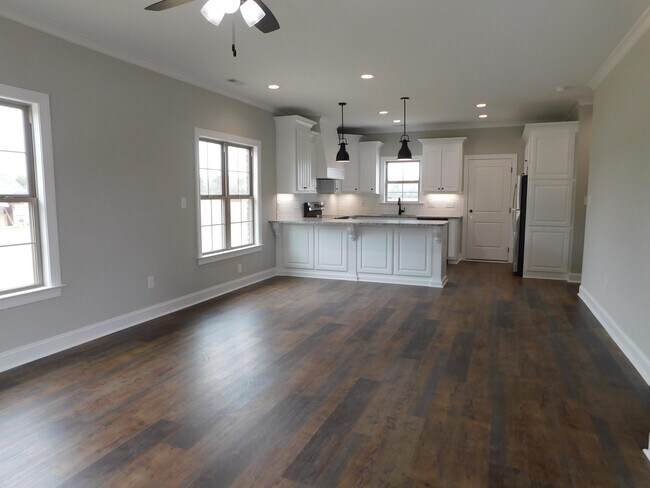 Foto del edificio - 434 Lancaster Rd