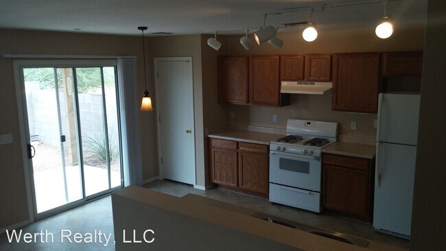 Foto del edificio - 8478 N Placita De La Manzana