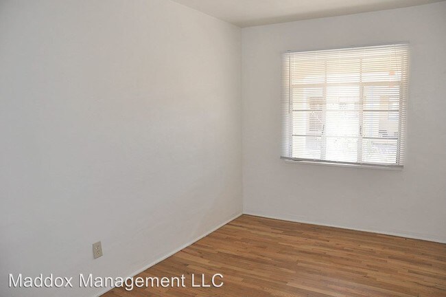Building Photo - 510 Adams St NE