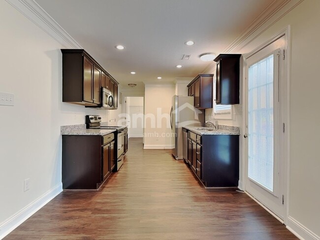 Foto del edificio - 1812 Mahogany Wood Trail