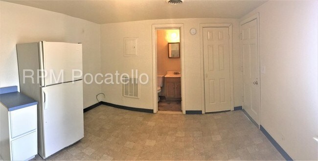 Foto del edificio - Studio Apartment
