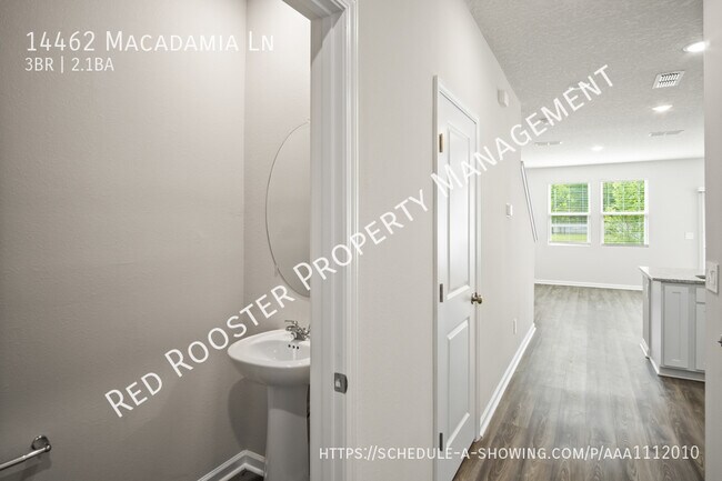 Foto del edificio - 14462 Macadamia Ln