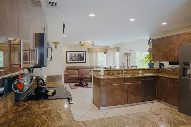 Foto del edificio - 10645 Wheelhouse Cir