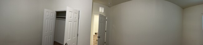 Foto del edificio - 6317 Graymont Dr