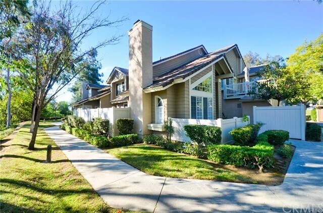 Primary Photo - 20741 Crest Ln