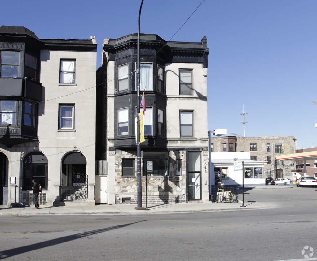 Foto del edificio - 3544 North Halsted Apartments