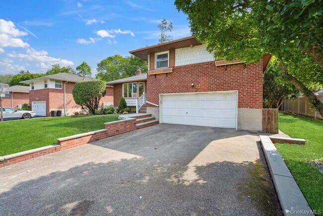 Foto del edificio - 72 Winthrop Rd