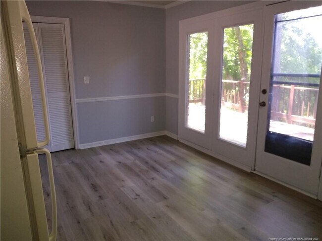 Building Photo - 132 Girard Ave