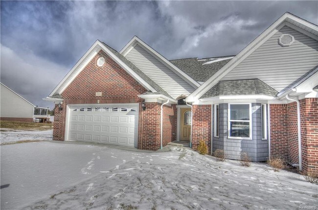 Building Photo - 318 Devonshire Dr